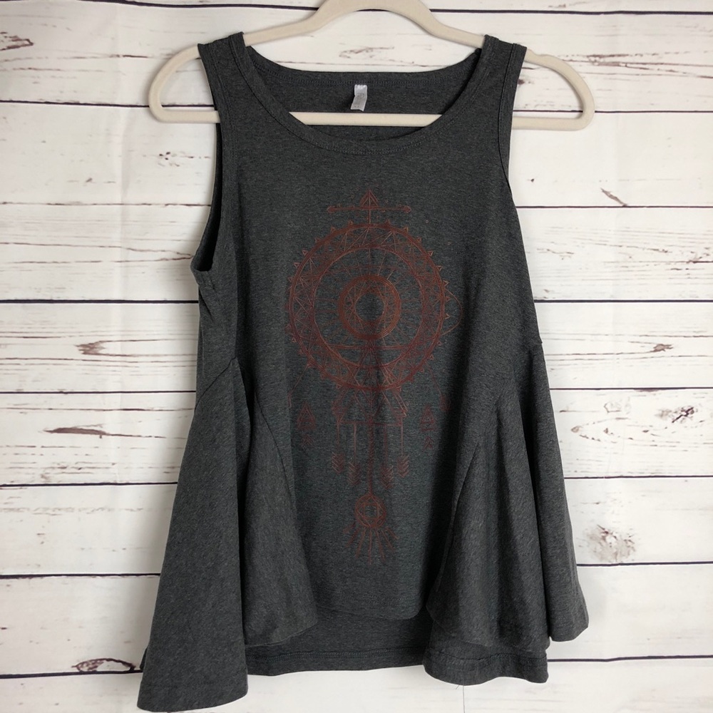 FuGui.Xing Tank Top Ruffle Peplum Swing Embossed